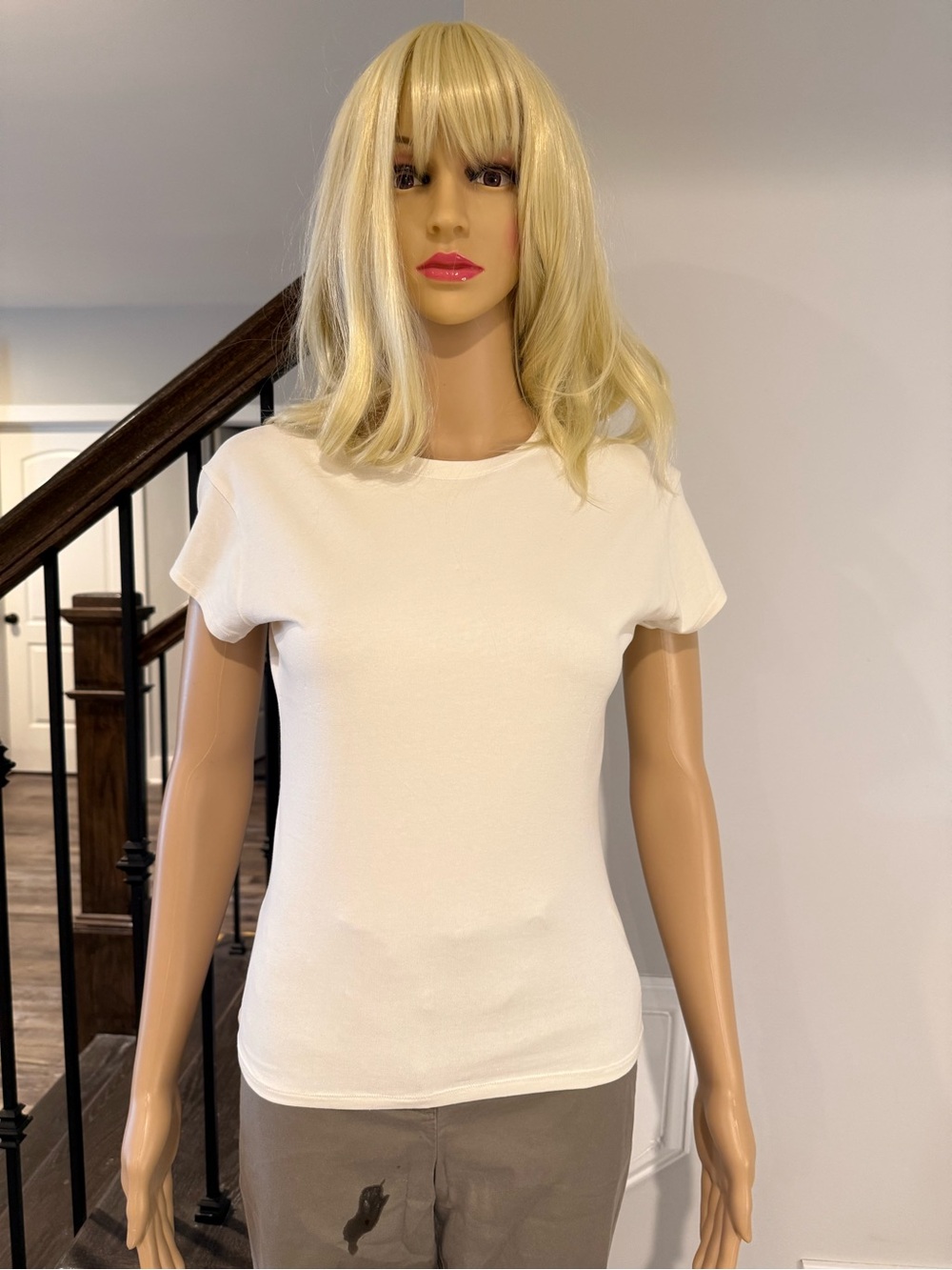 Zara Ivory Crewneck Short Sleeve Tee
